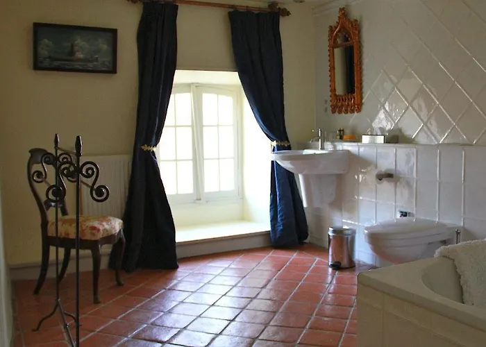 Chateau De Montet Maison d'hôtes 3*